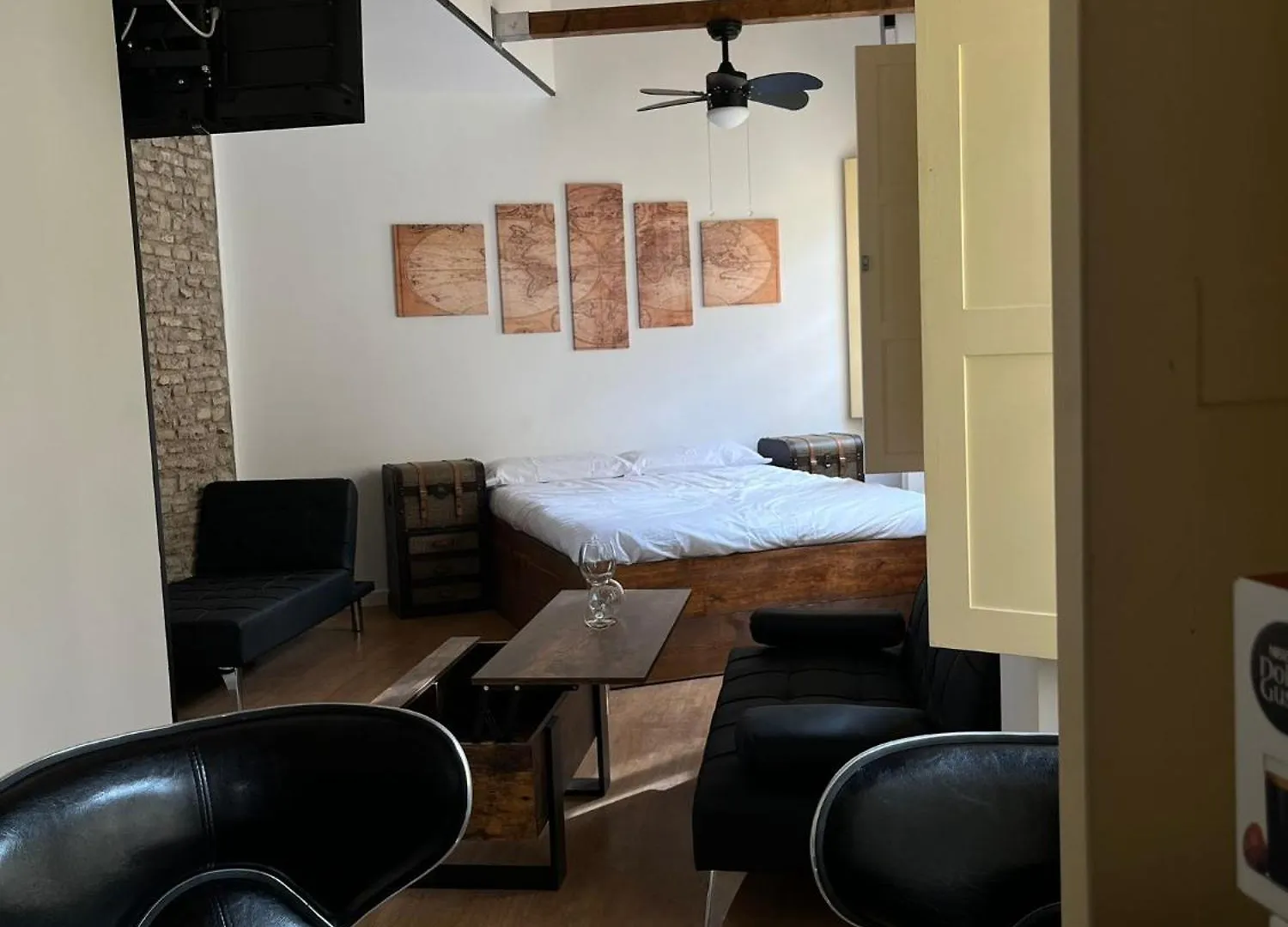 Luxury Apartments Chinitas 11 マラガ スペイン