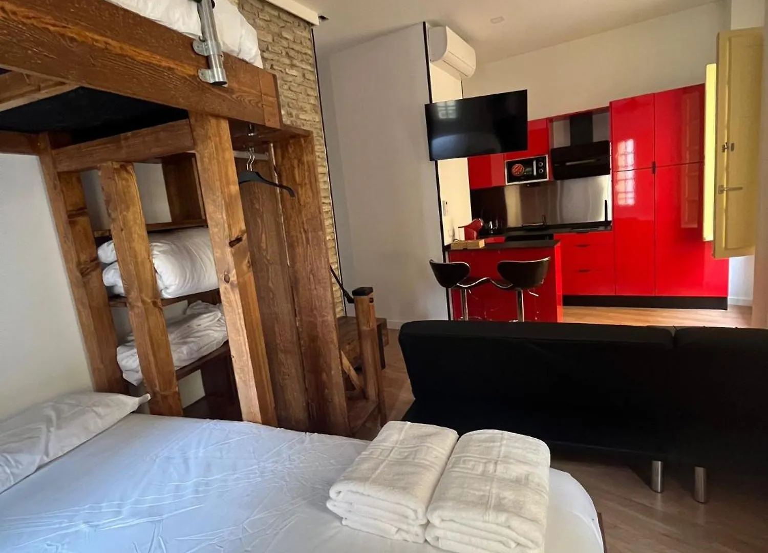 Luxury Apartments Chinitas 11 マラガ スペイン