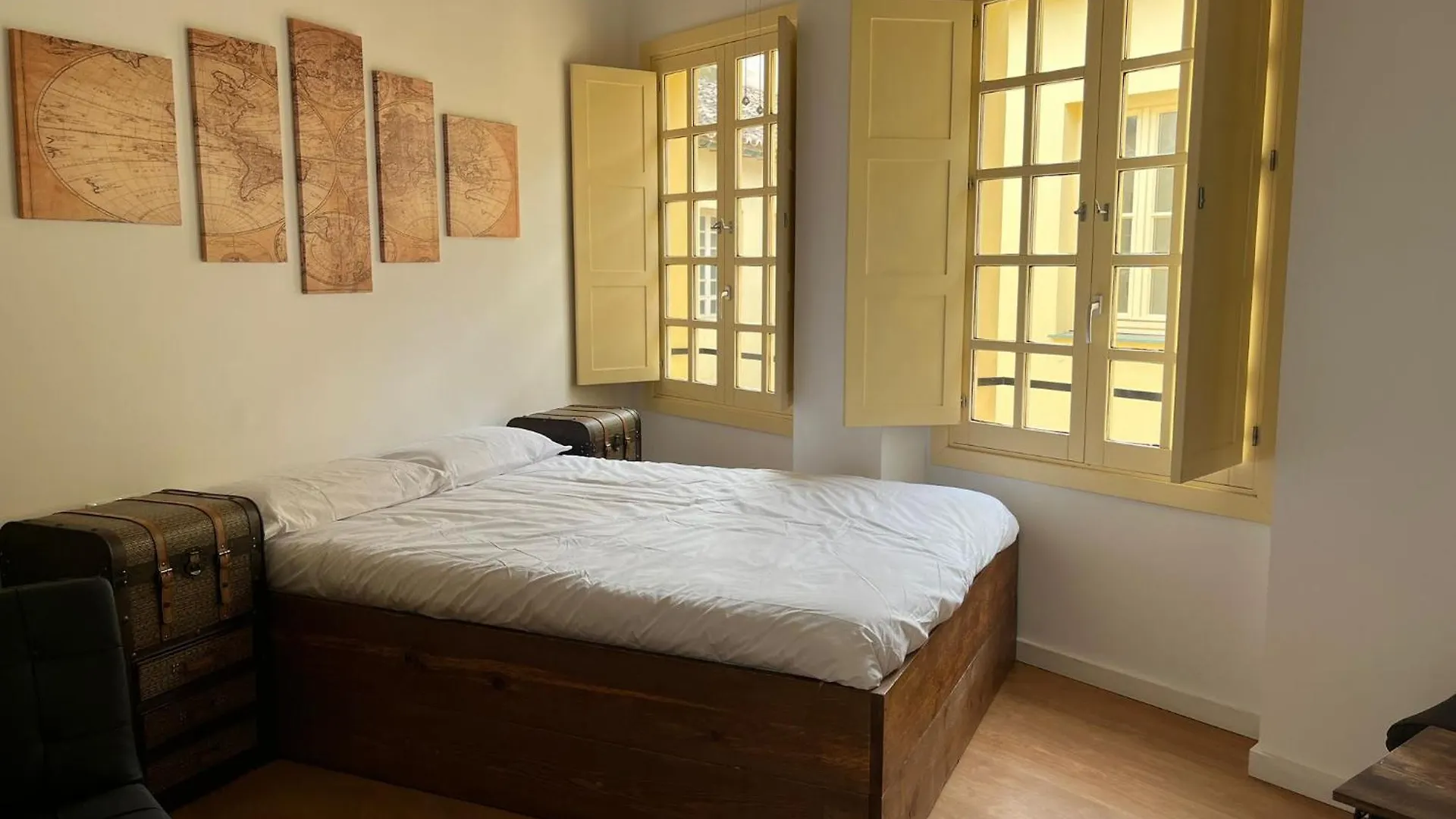 Luxury Apartments Chinitas 11 マラガ