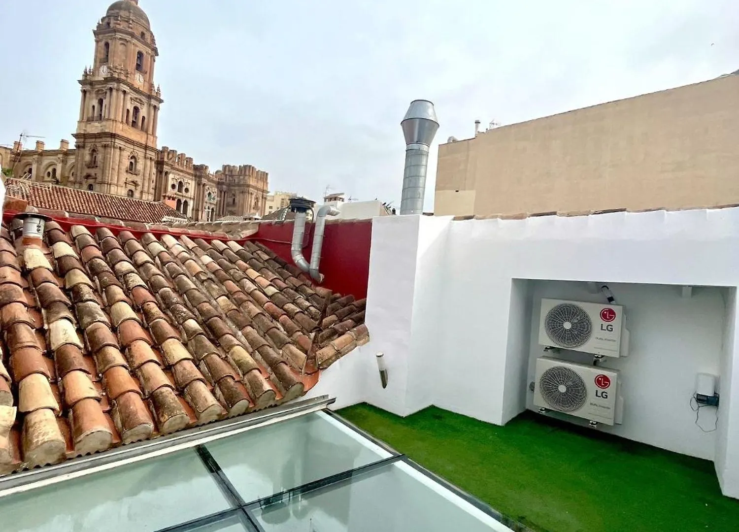 Luxury Apartments Chinitas 11 マラガ